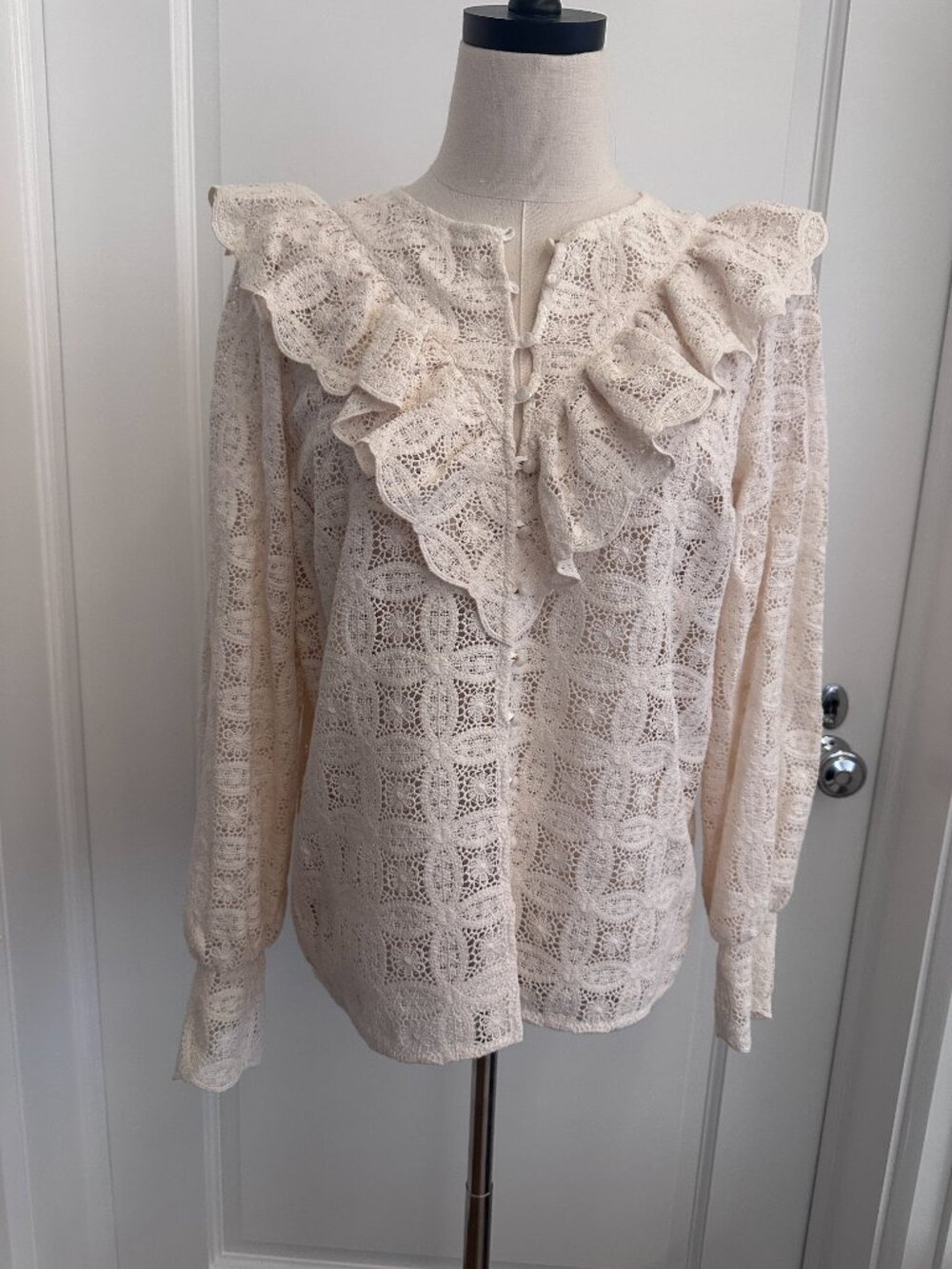 Sézane Angela shirt in white, size 38 ~ NWT! - Picture 2 of 8